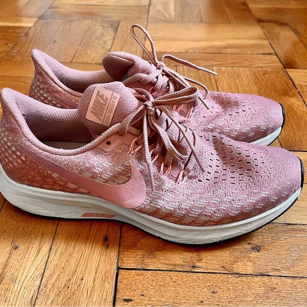 Nike Air Zoom Pegasus 35s in Rust Pink 🎀